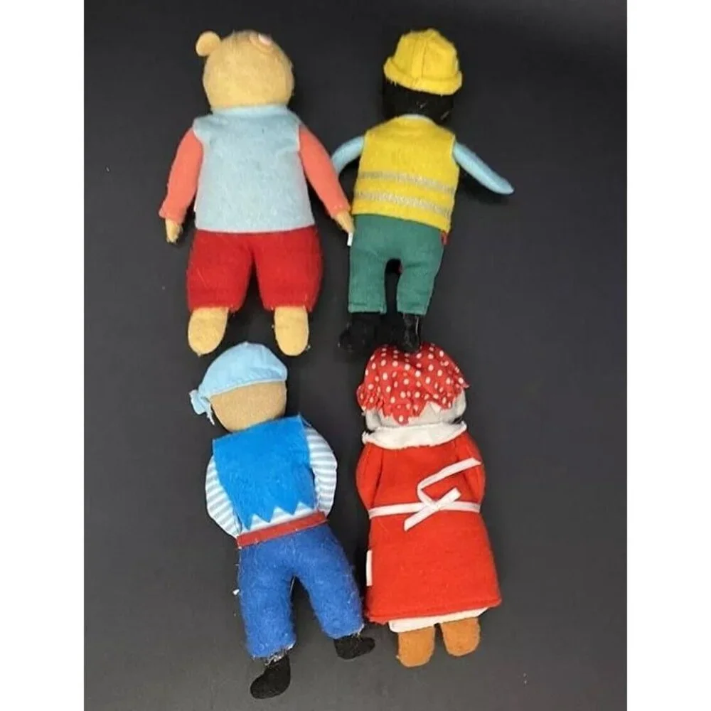 4 Target Wondershop Felt Goldilocks Bear Construction Worker Pirate Grandma
